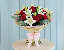 Букет цветов из:  Лилии и Розы #REPLACE_PRED# Николо-Александровском