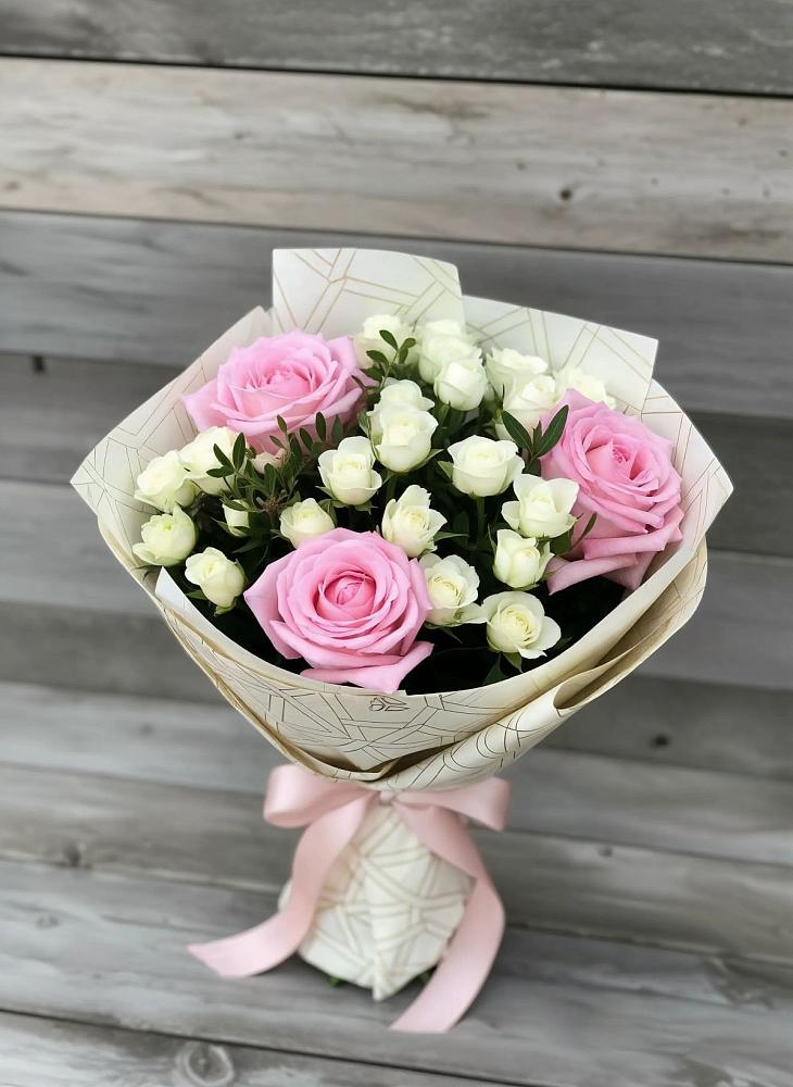Букет цветов из: Розы в Николо-Александровском