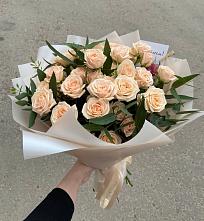 Букет Кремовые розы Латте в Николо-Александровском