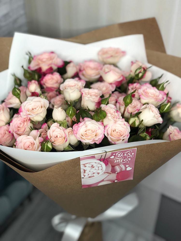 Букет цветов из: Розы в Николо-Александровском