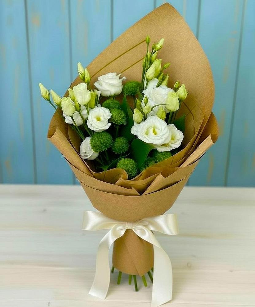 Букет цветов из: Хризантемы и Лизиантусы в Николо-Александровском