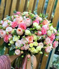 Букет цветов из:  Розы #REPLACE_PRED# Николо-Александровском