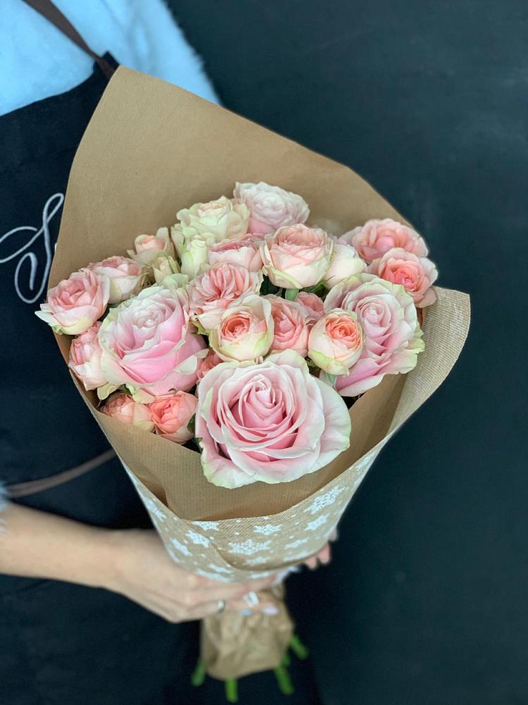 Букет цветов из: Хризантемы и Розы в Николо-Александровском