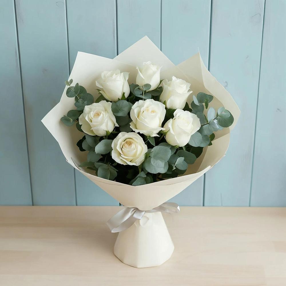 Букет Белые розы в Эвкалипте в Николо-Александровском