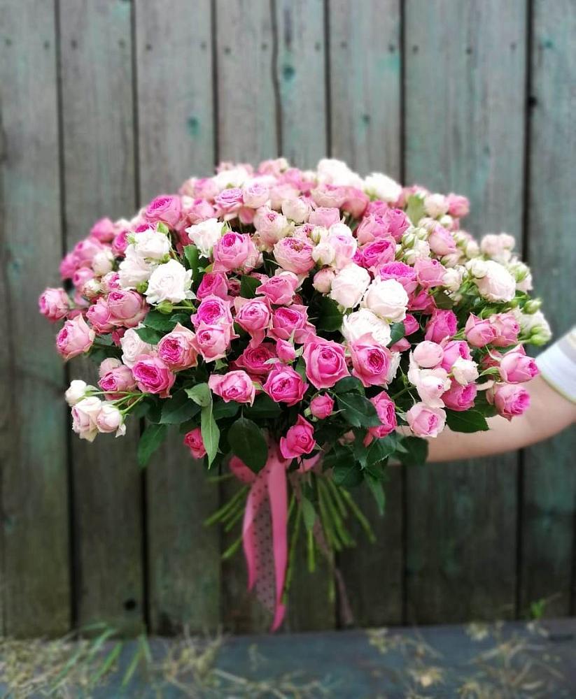 Букет Розовые кустовые розы Натали и Лав Лидия в Николо-Александровском