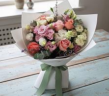 Букет цветов из:  Розы, Лизиантусы и Гвоздики в Николо-Александровском