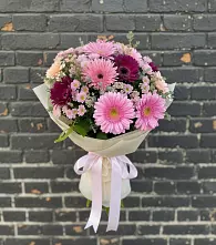 Букет цветов из:  Герберы и Хризантемы в Николо-Александровском