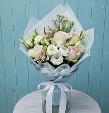 Букет цветов из:  Розы и Лизиантусы #REPLACE_PRED# Николо-Александровском