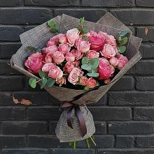 Букет цветов из:  Розы #REPLACE_PRED# Николо-Александровском